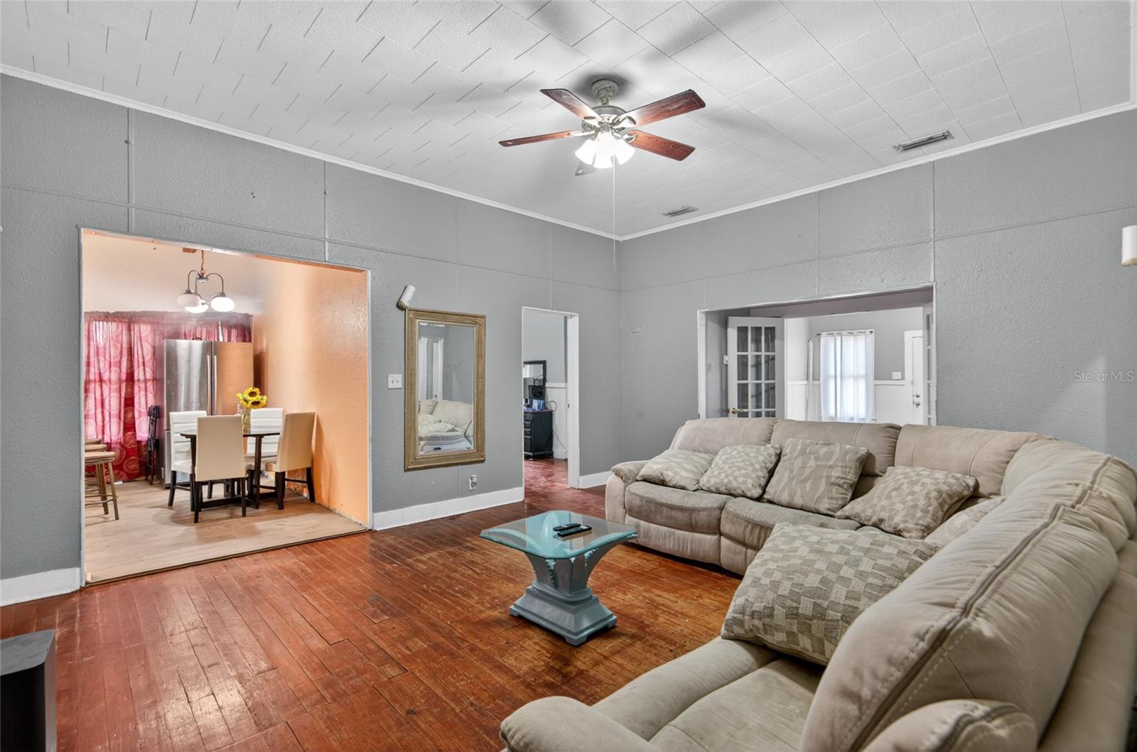 200 N ORANGE AVE, FORT MEADE, FL, 33841