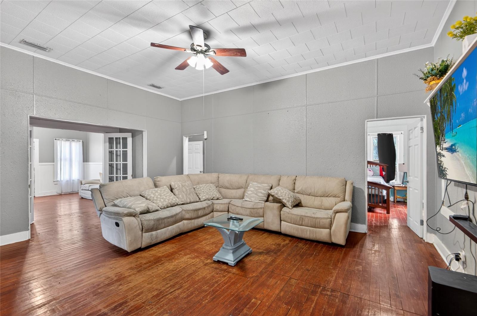200 N ORANGE AVE, FORT MEADE, FL, 33841