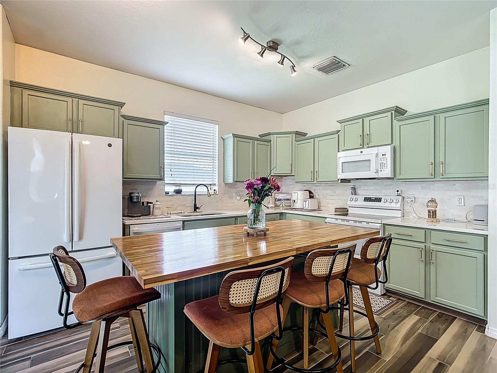 4458 CREEKSIDE DR, MULBERRY, FL, 33860