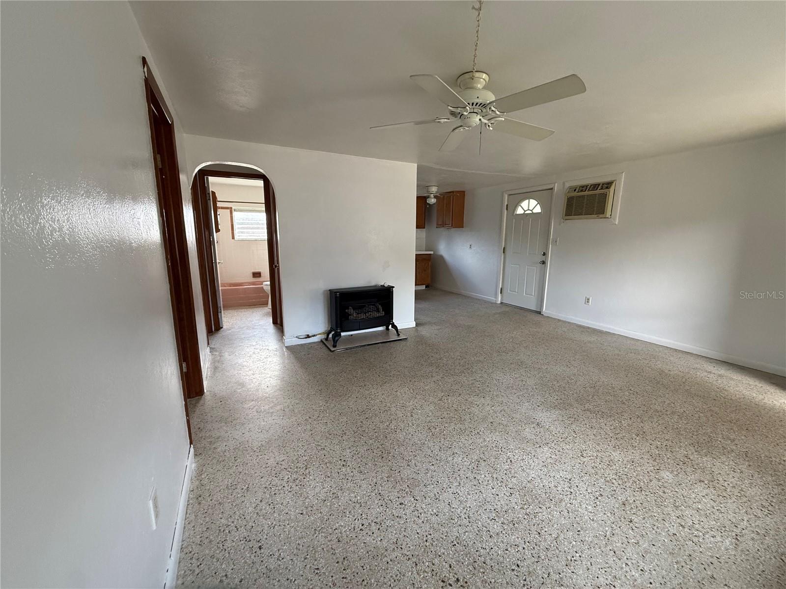 6035 10TH ST, ZEPHYRHILLS, FL, 33542