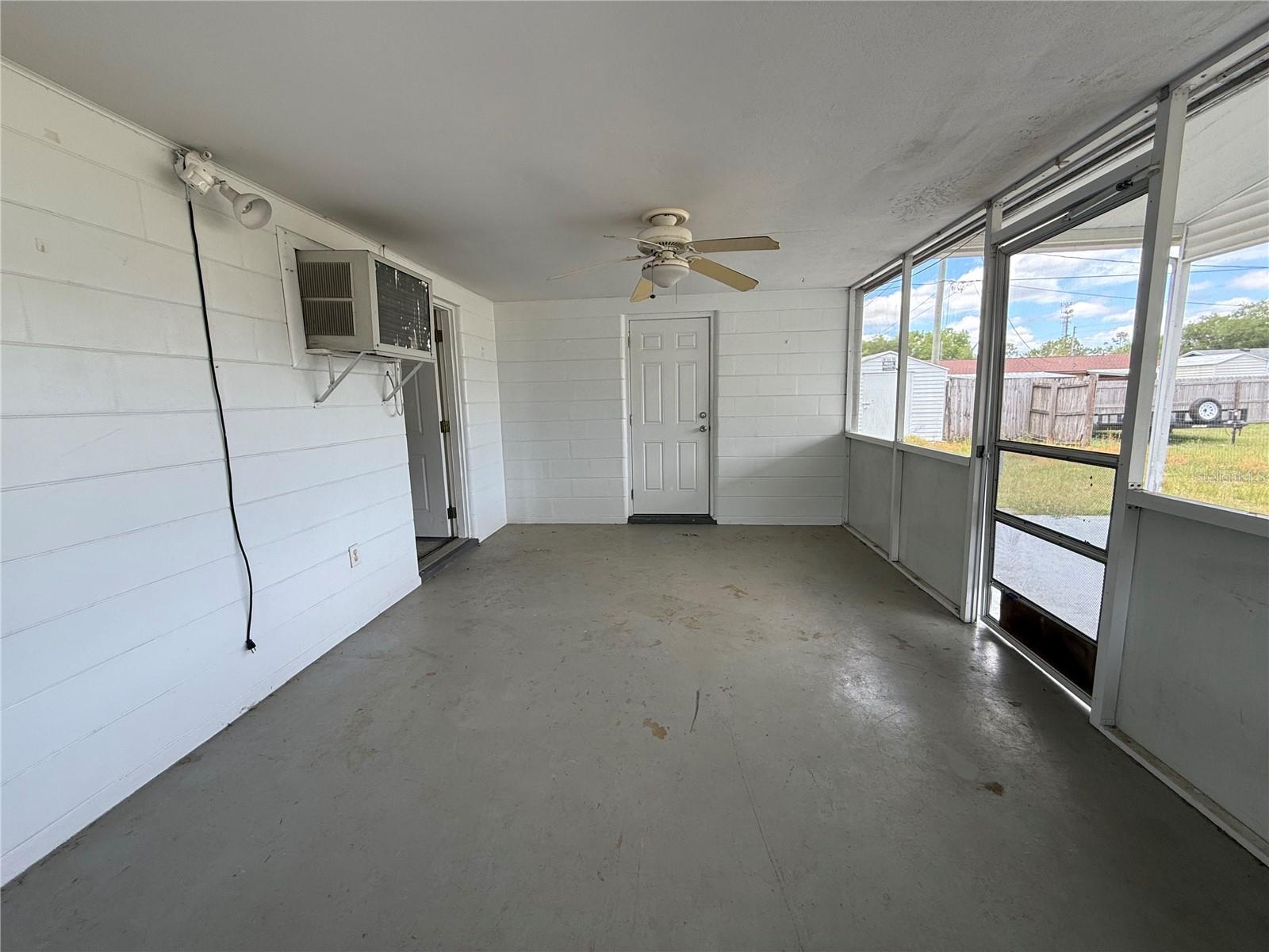 6035 10TH ST, ZEPHYRHILLS, FL, 33542