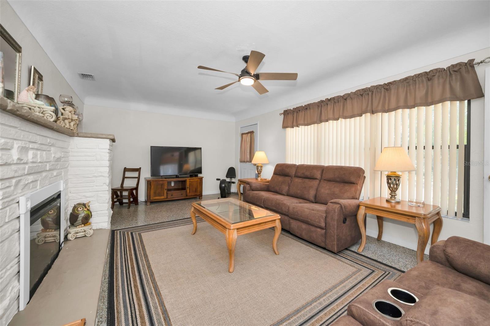 14806 WILDWOOD DR, LARGO, FL, 33774