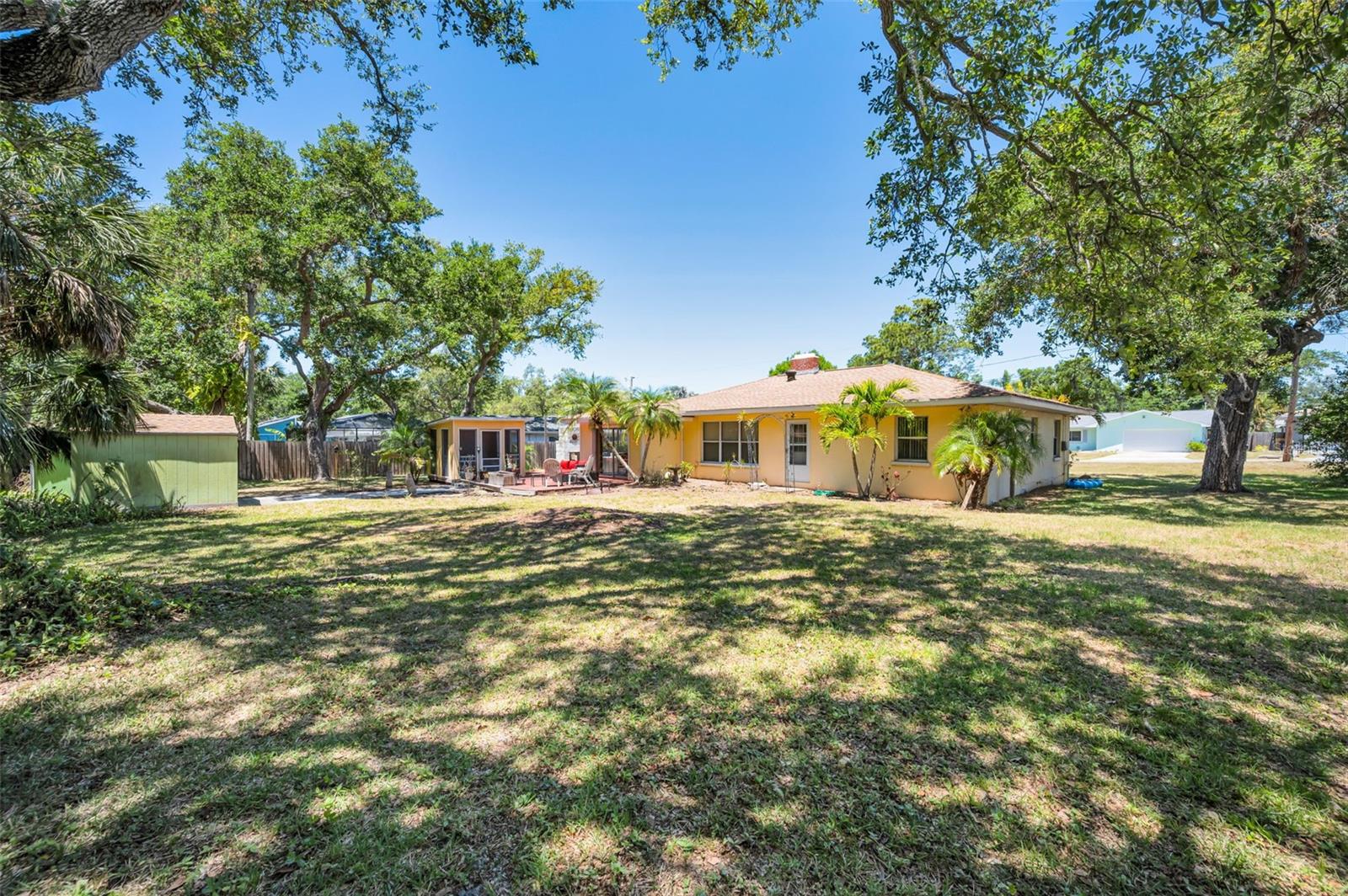 14806 WILDWOOD DR, LARGO, FL, 33774