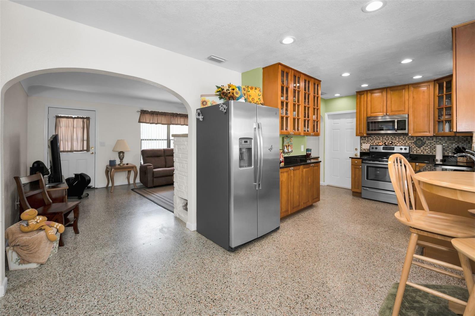 14806 WILDWOOD DR, LARGO, FL, 33774
