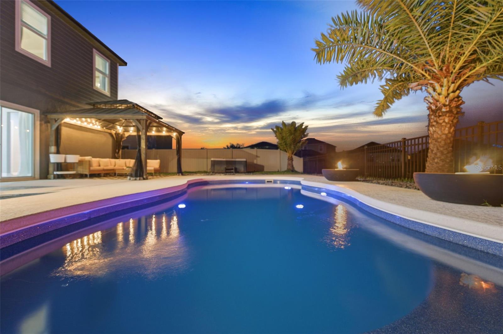 31015 PARROT REEF CT, WESLEY CHAPEL, FL, 33545