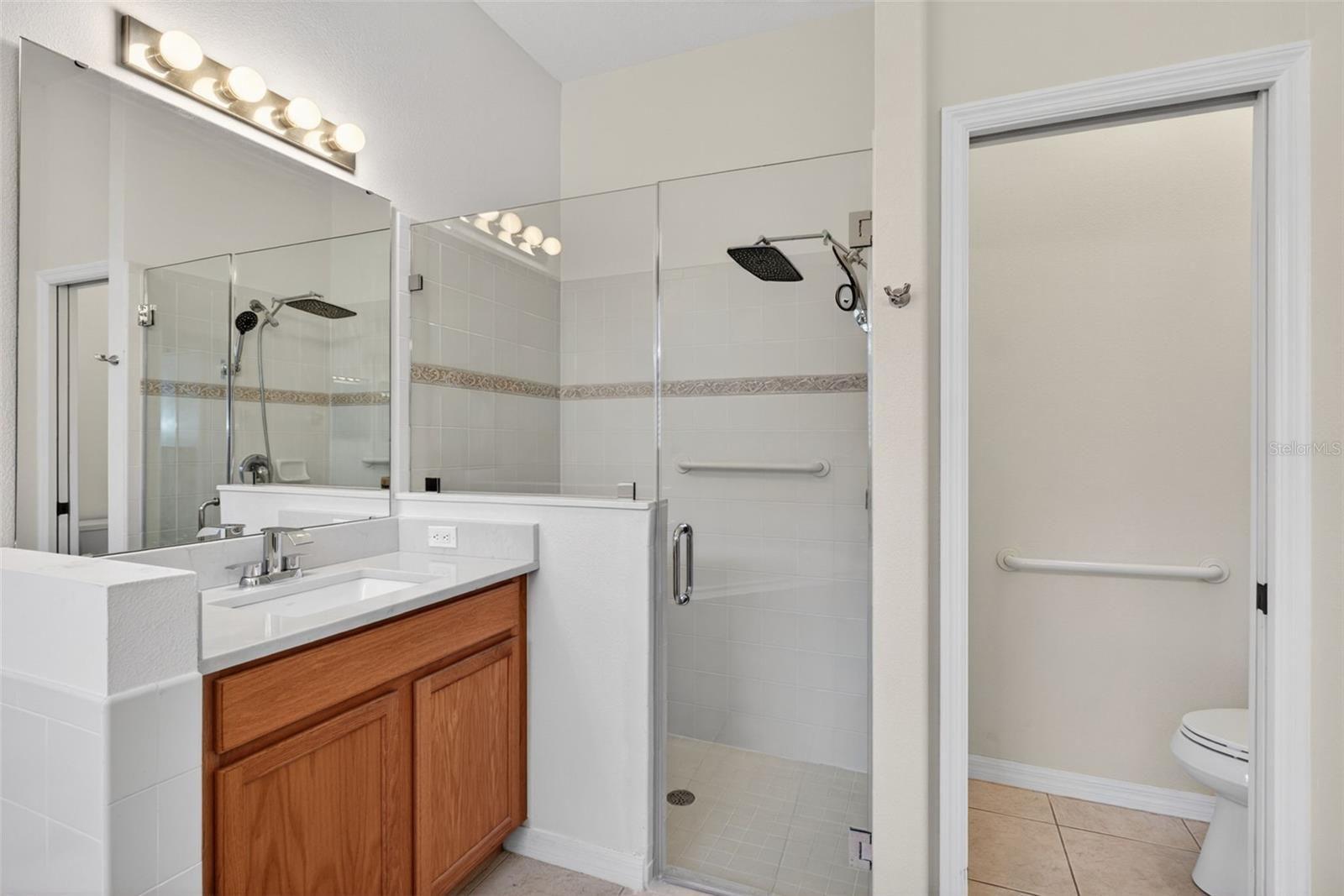 111 FLAME VINE WAY, GROVELAND, FL, 34736