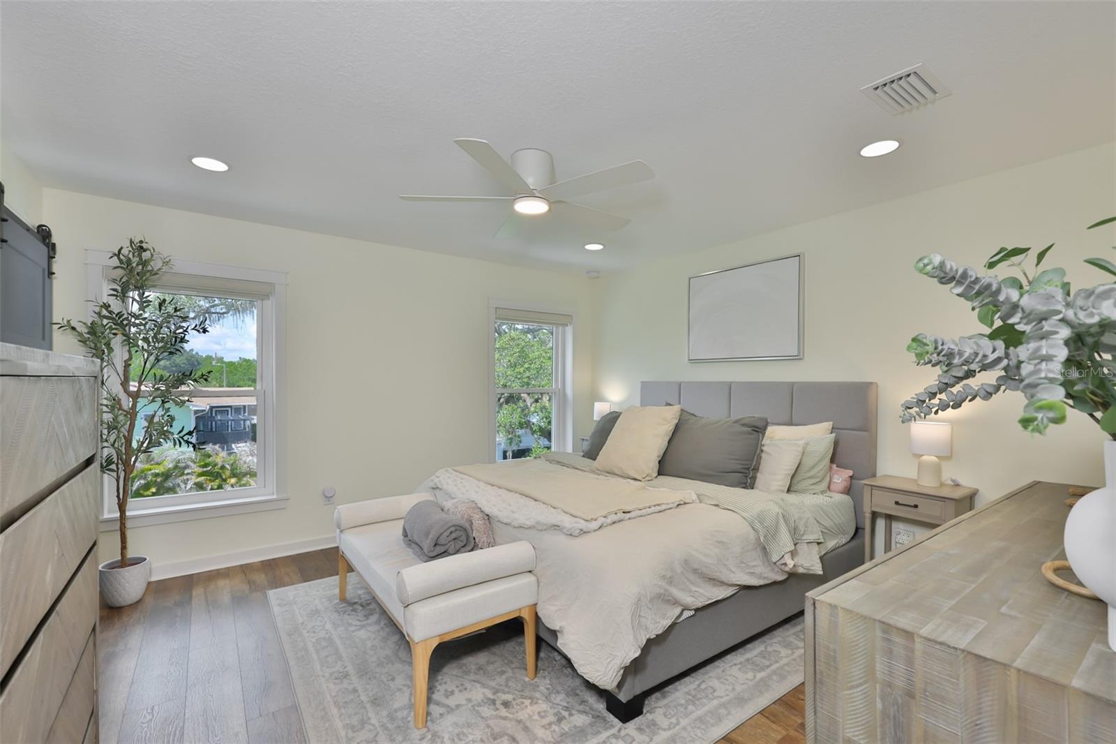 1808 E CARACAS ST, TAMPA, FL, 33610