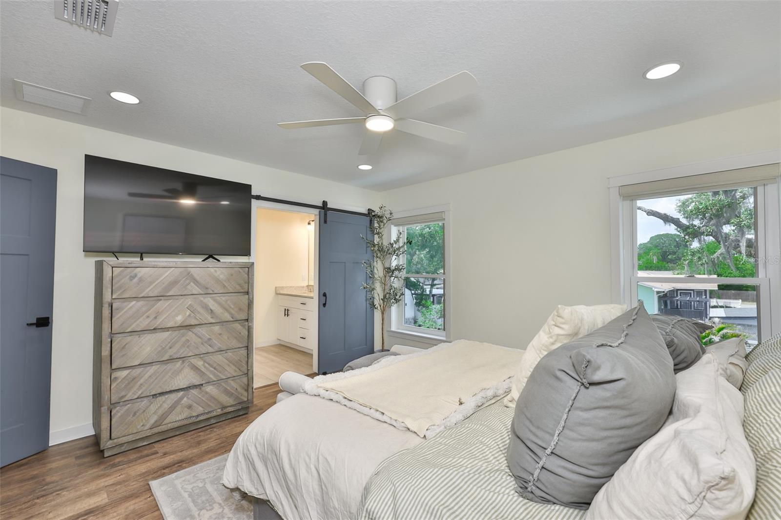 1808 E CARACAS ST, TAMPA, FL, 33610