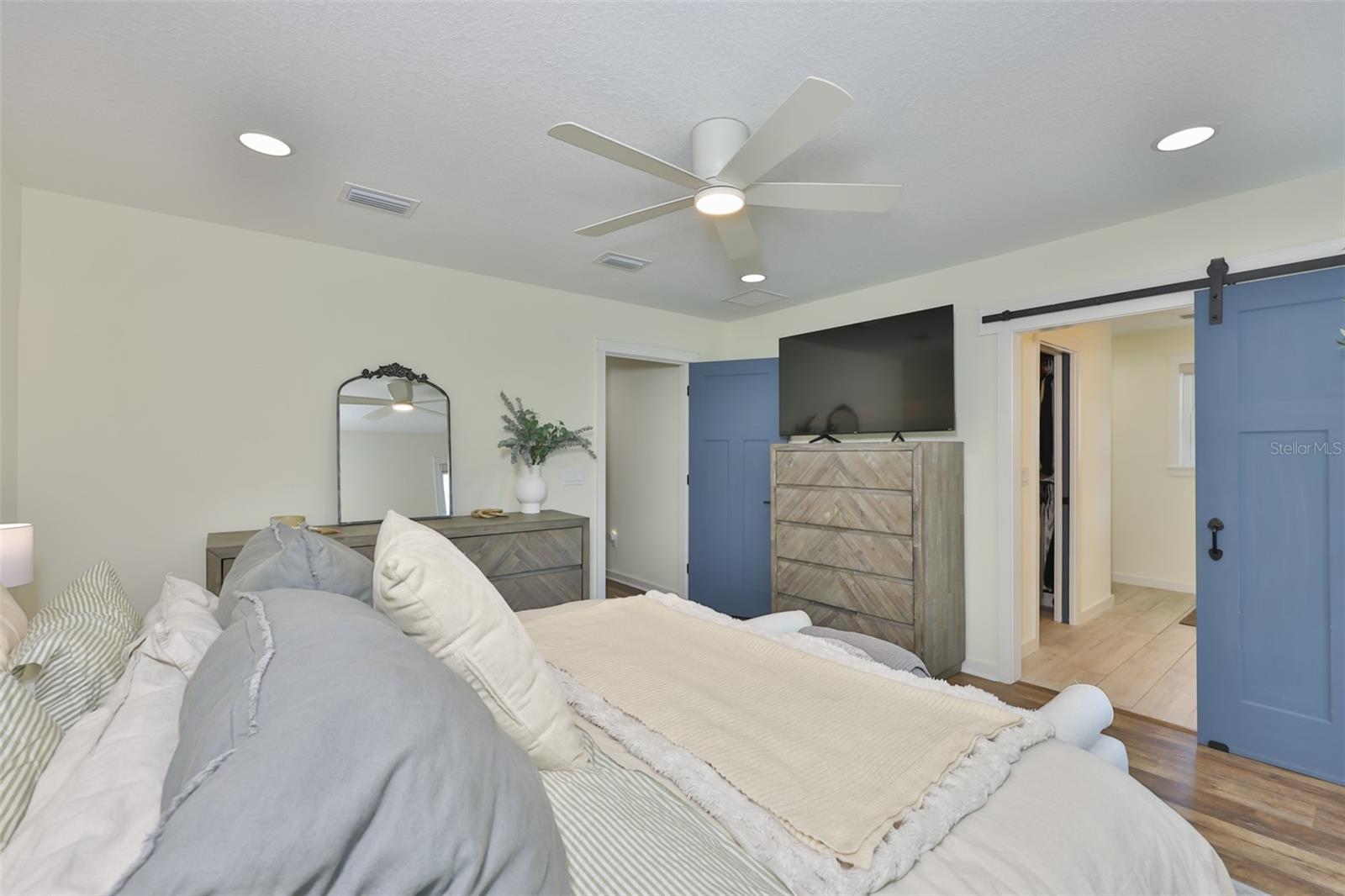 1808 E CARACAS ST, TAMPA, FL, 33610