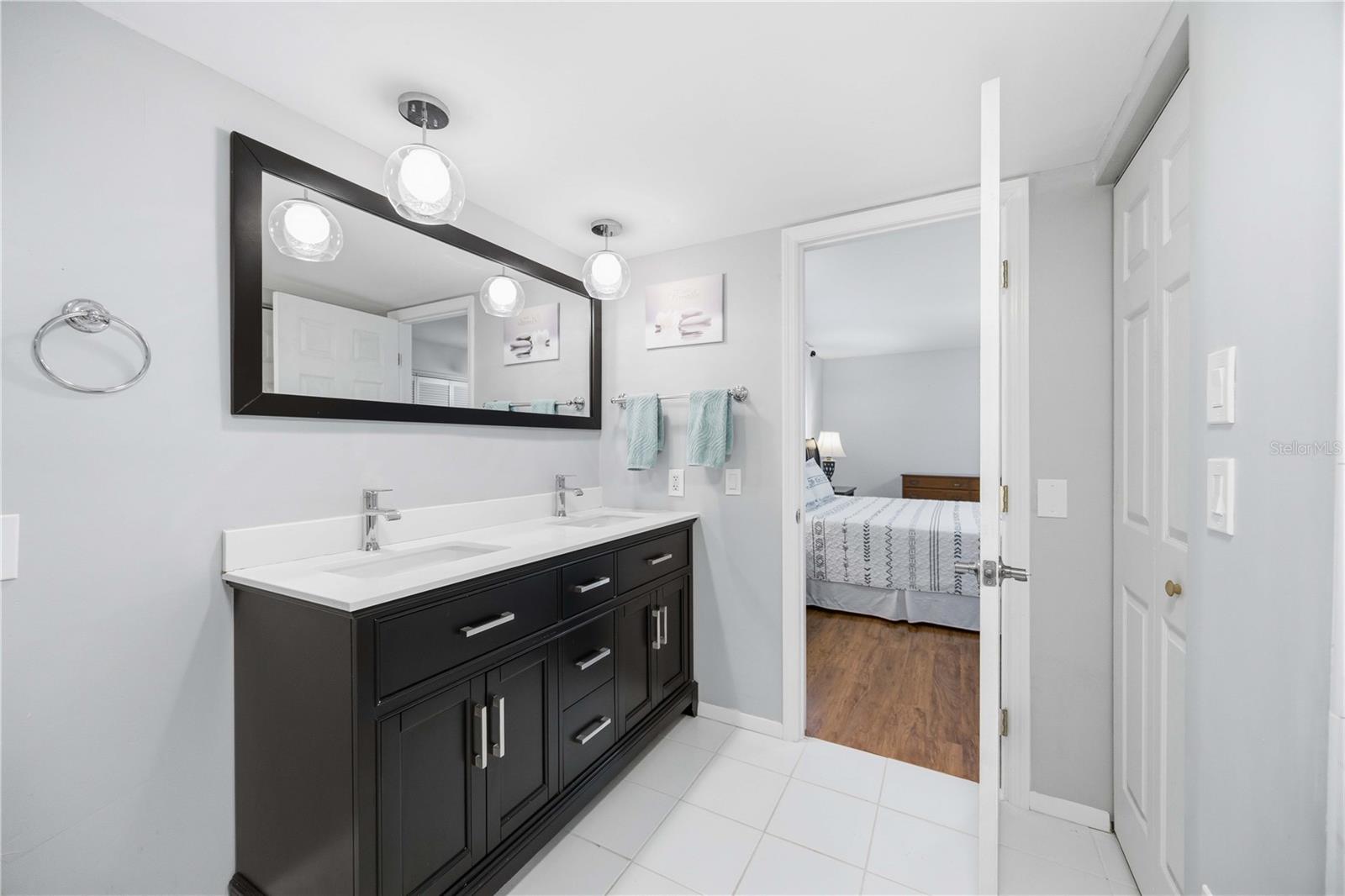 2091 CANNOLOT BLVD, PORT CHARLOTTE, FL, 33948