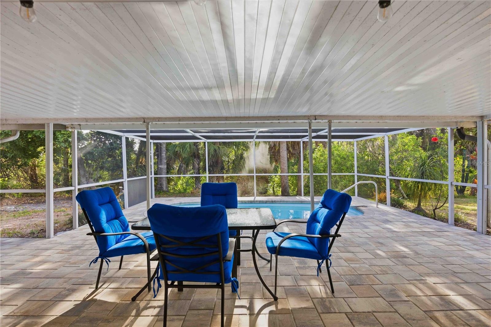 2091 CANNOLOT BLVD, PORT CHARLOTTE, FL, 33948