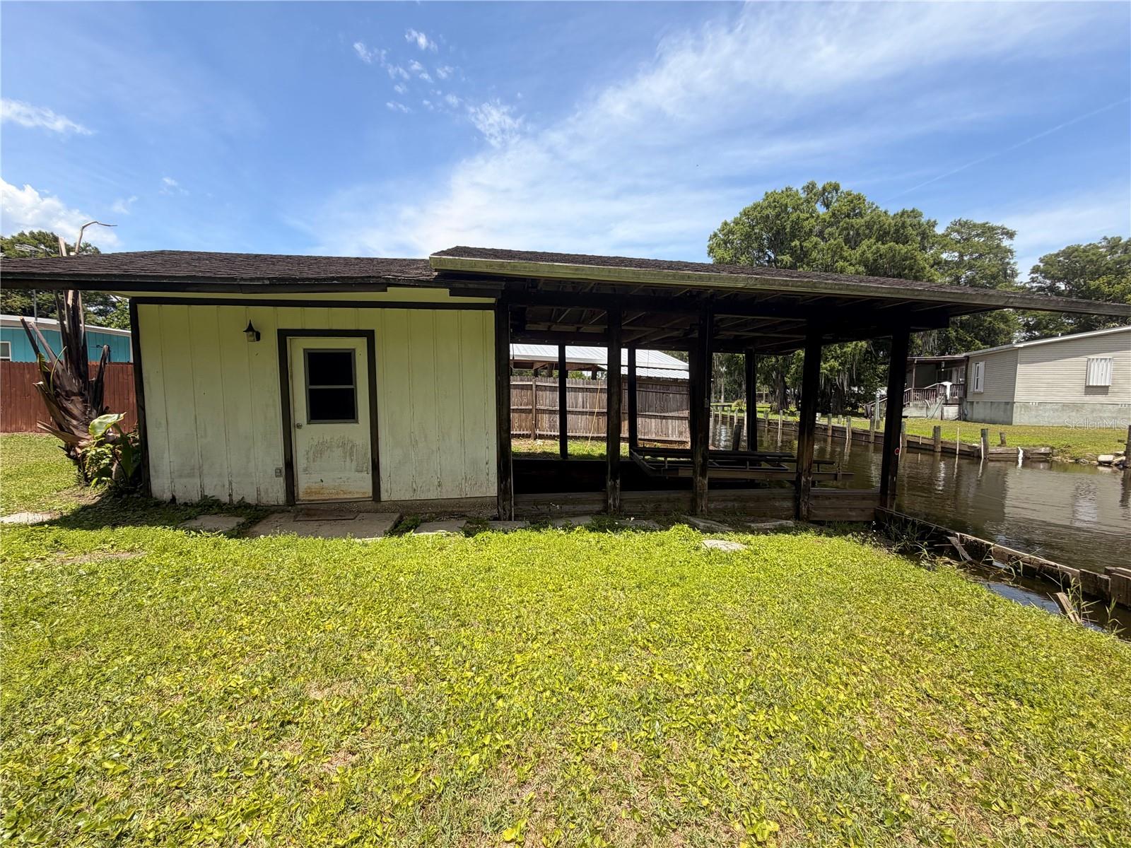 56340 ACORN RD, ASTOR, FL, 32102