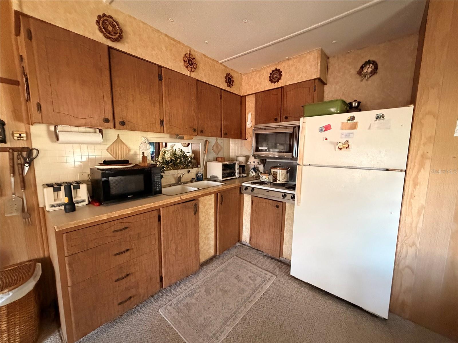 56340 ACORN RD, ASTOR, FL, 32102
