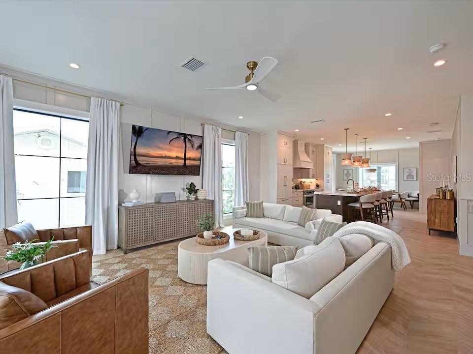 2209 AVENUE B, BRADENTON BEACH, FL, 34217