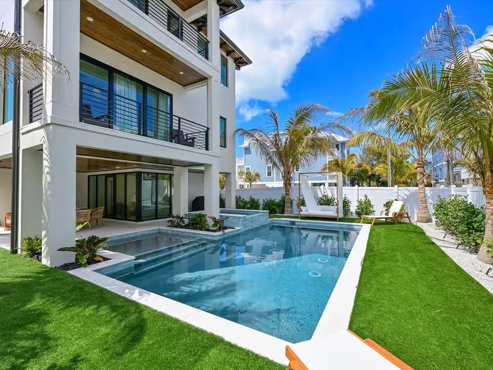 2209 AVENUE B, BRADENTON BEACH, FL, 34217