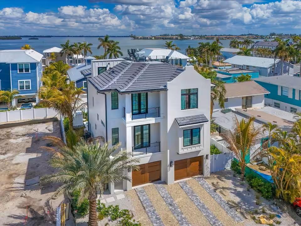 2209 AVENUE B, BRADENTON BEACH, FL, 34217