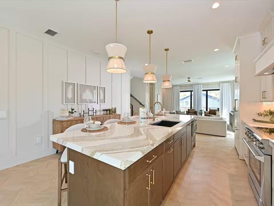 2209 AVENUE B, BRADENTON BEACH, FL, 34217
