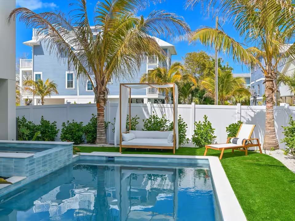 2209 AVENUE B, BRADENTON BEACH, FL, 34217