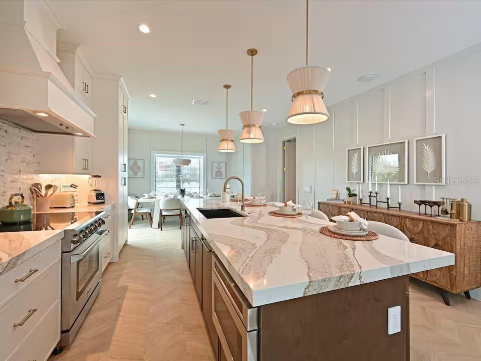 2209 AVENUE B, BRADENTON BEACH, FL, 34217