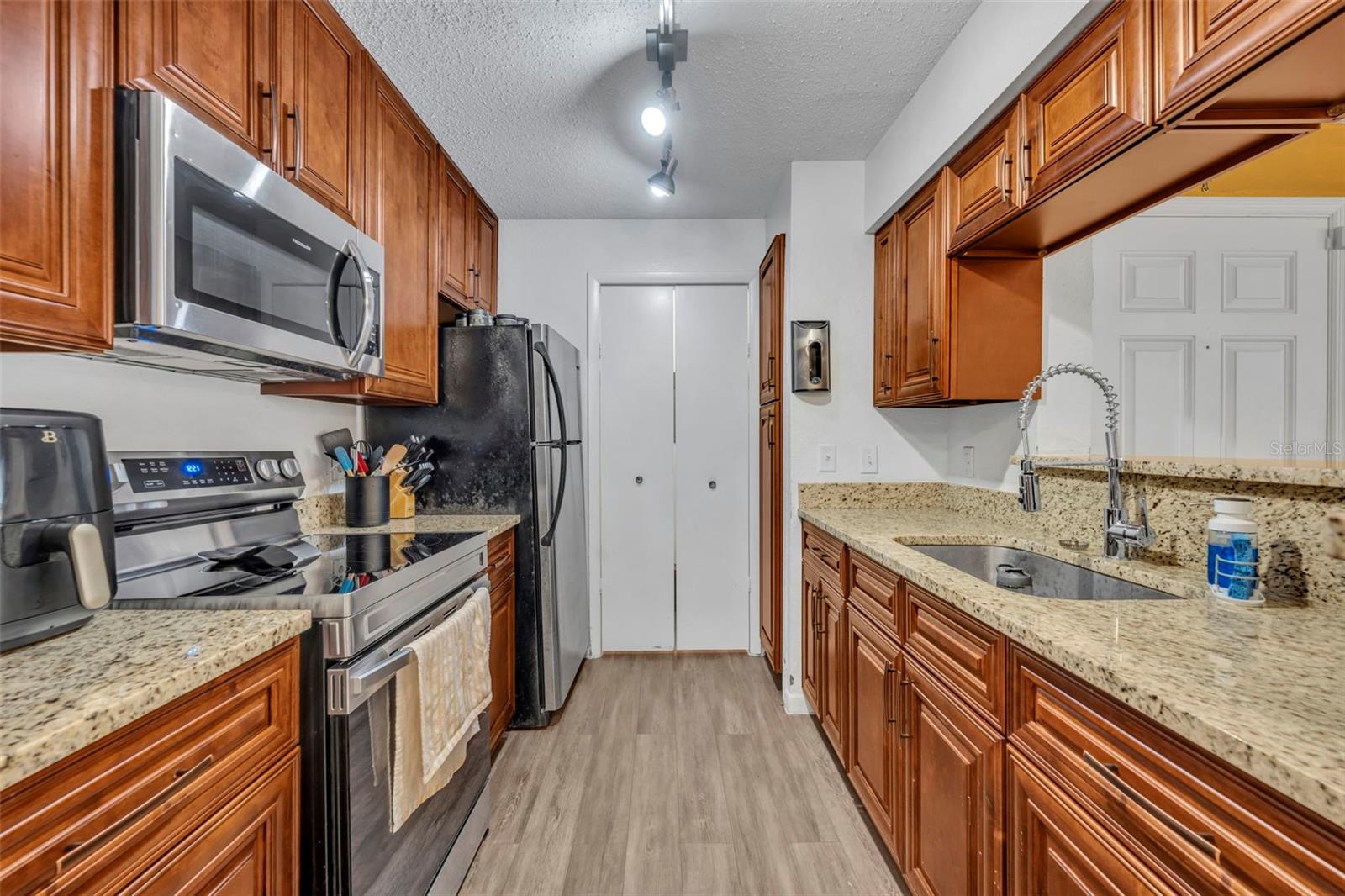 5600 DEVONBRIAR WAY #N203, ORLANDO, FL, 32822