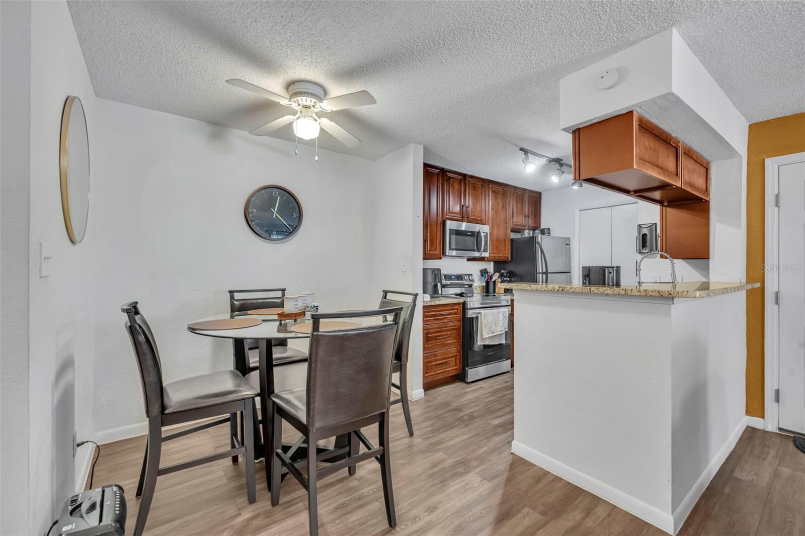 5600 DEVONBRIAR WAY #N203, ORLANDO, FL, 32822
