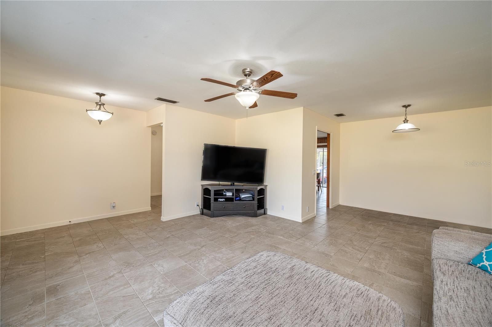 136 LAKE RING DR, WINTER HAVEN, FL, 33884