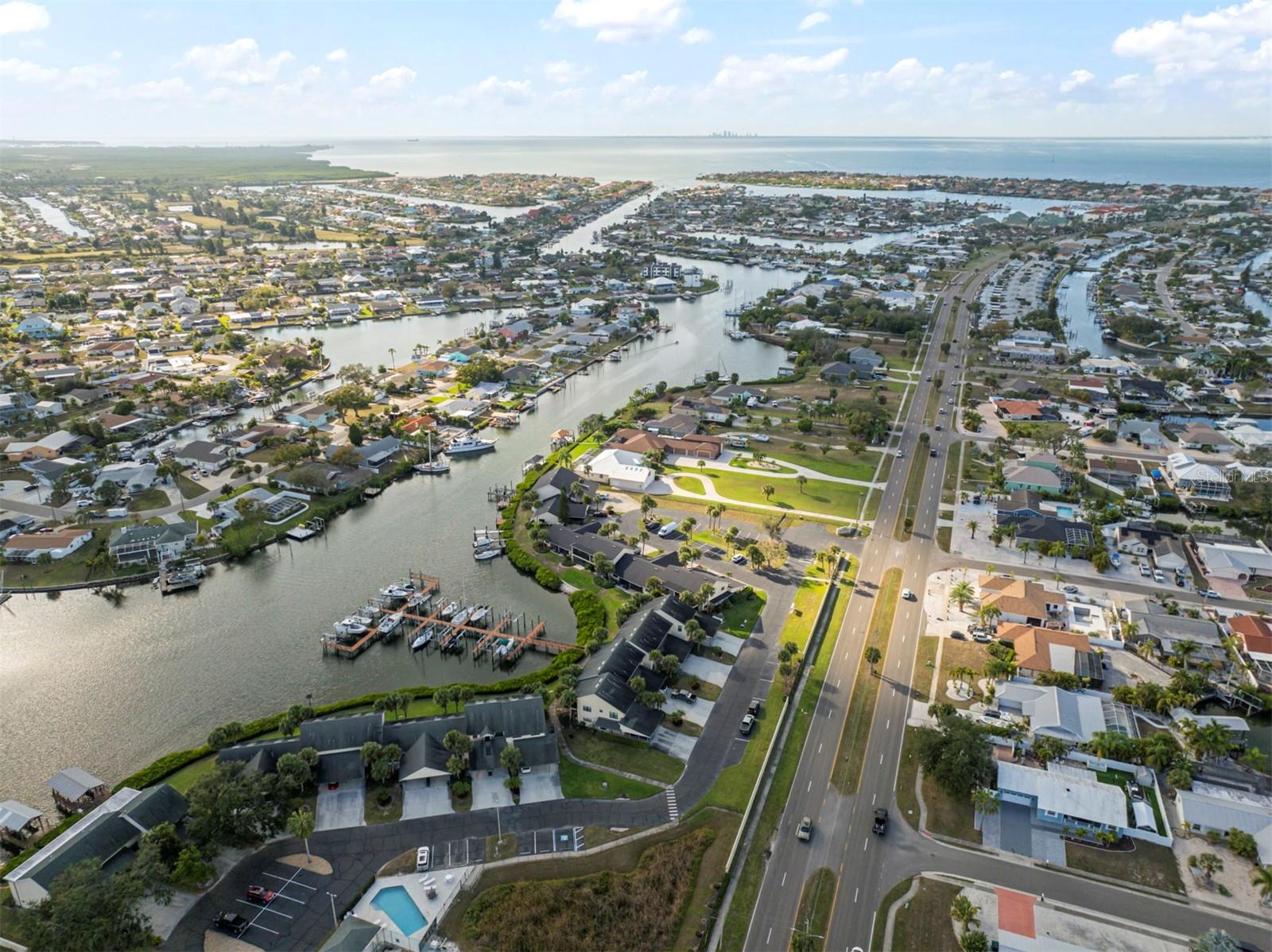 634 YARDARM DR, APOLLO BEACH, FL, 33572