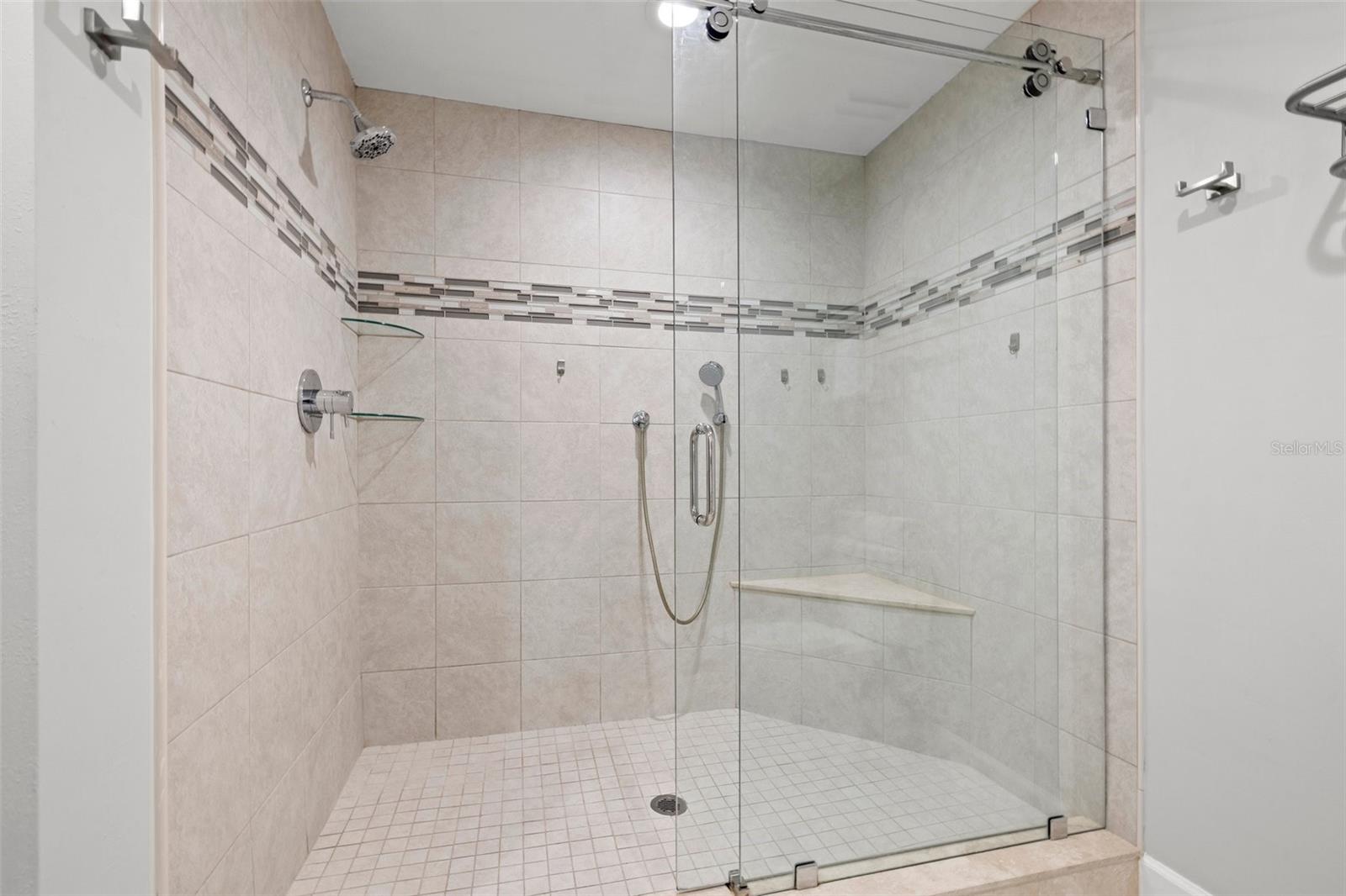 615 DREAM ISLAND PL #210, LONGBOAT KEY, FL, 34228