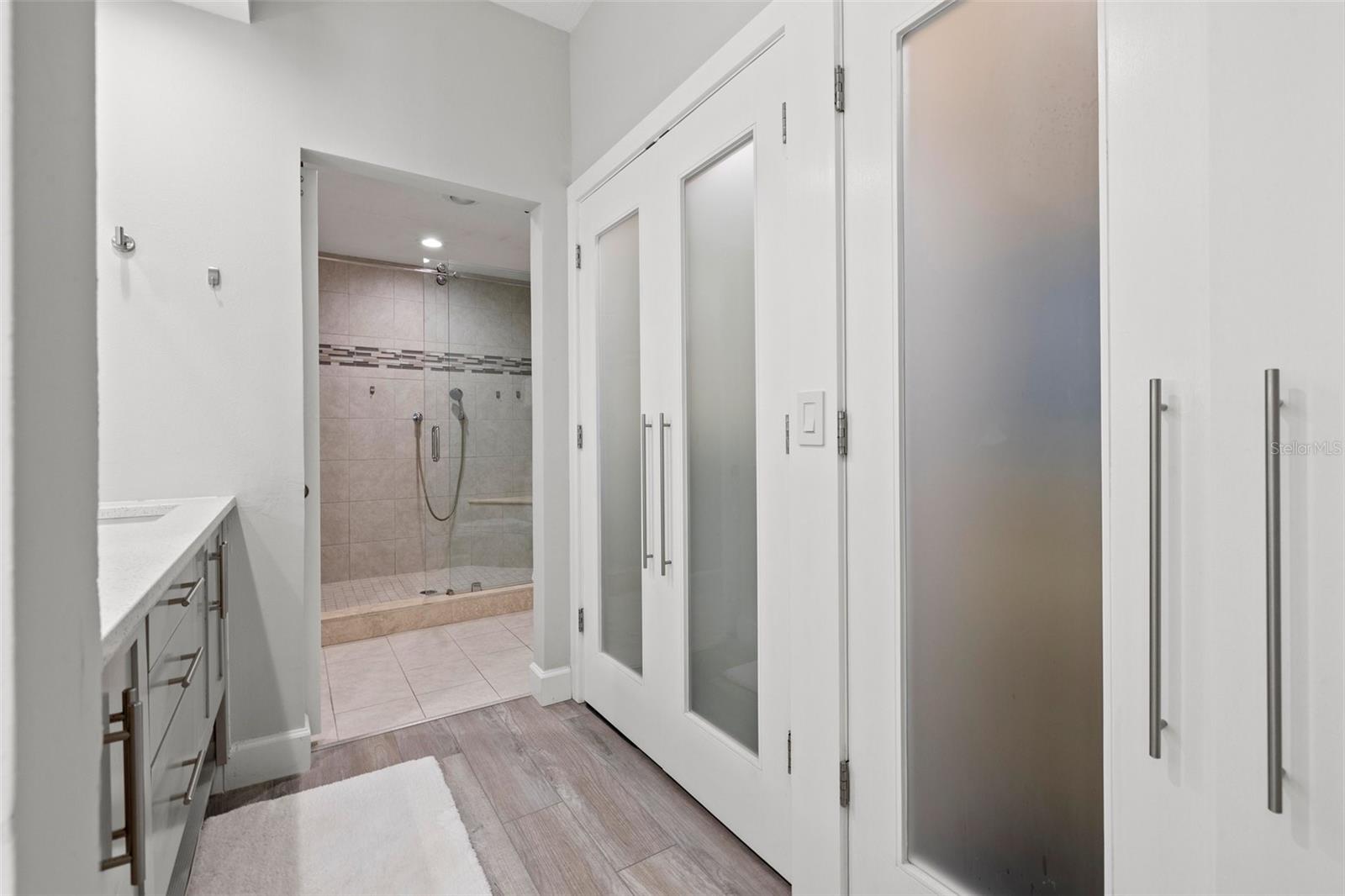 615 DREAM ISLAND PL #210, LONGBOAT KEY, FL, 34228