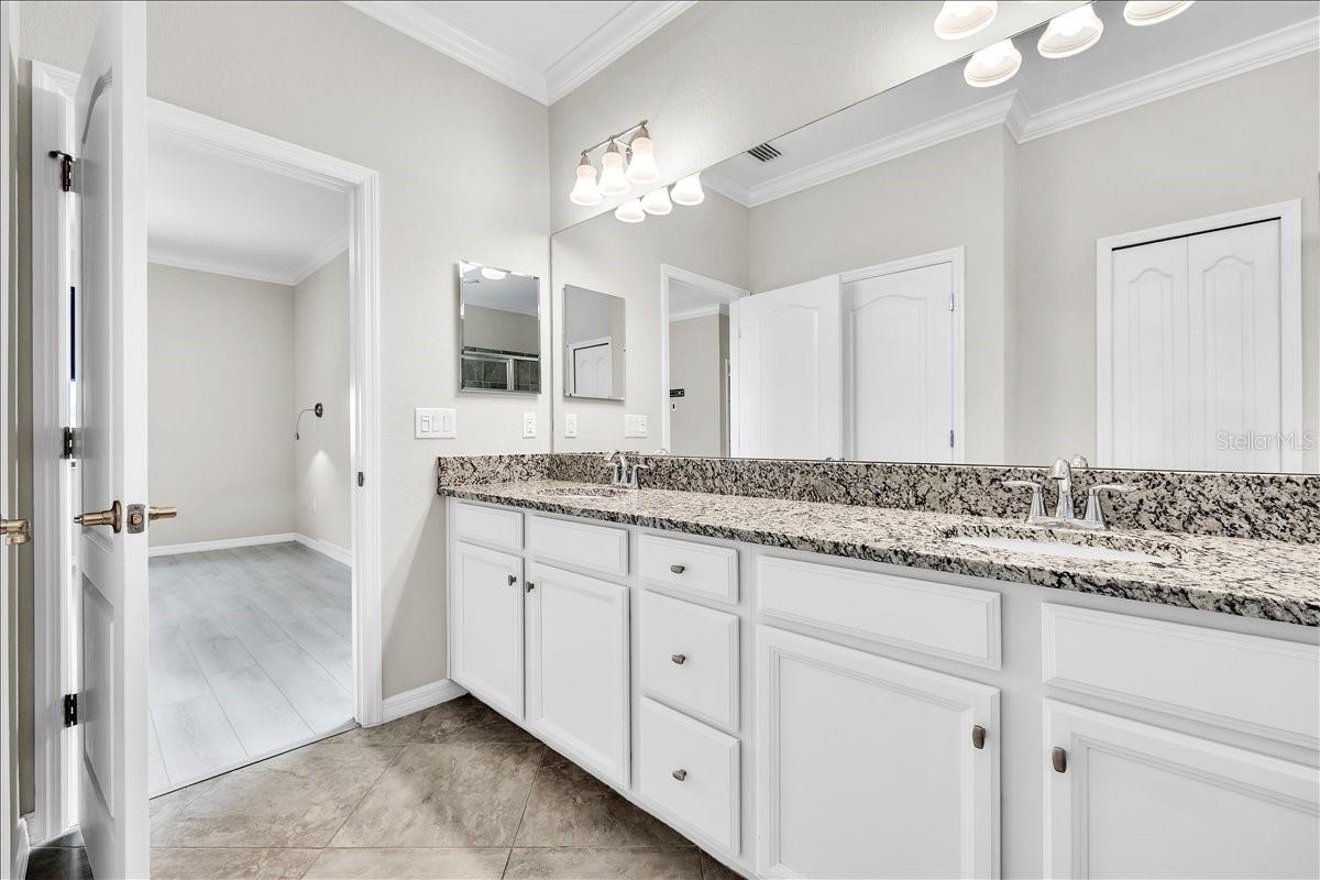 9829 HILLTOP DR, VENICE, FL, 34292