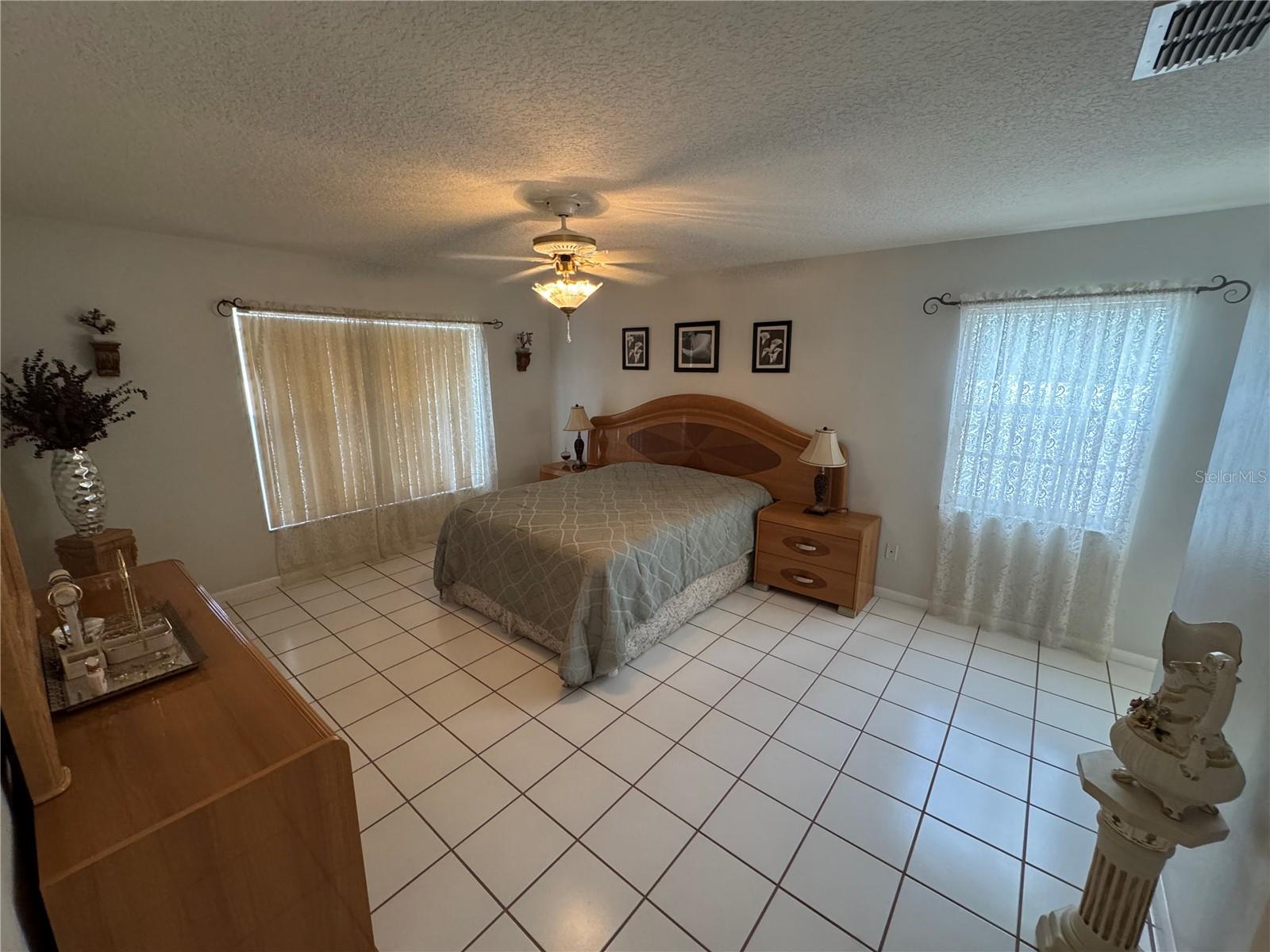 1915 CHENEY CT, LUTZ, FL, 33549