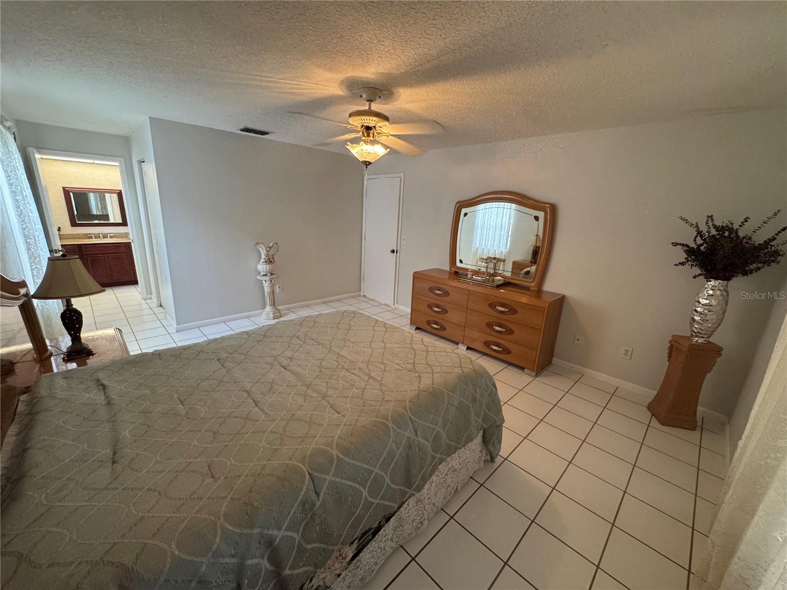 1915 CHENEY CT, LUTZ, FL, 33549