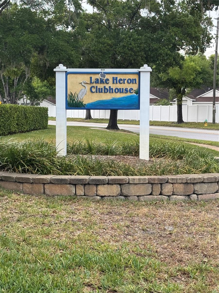 1915 CHENEY CT, LUTZ, FL, 33549