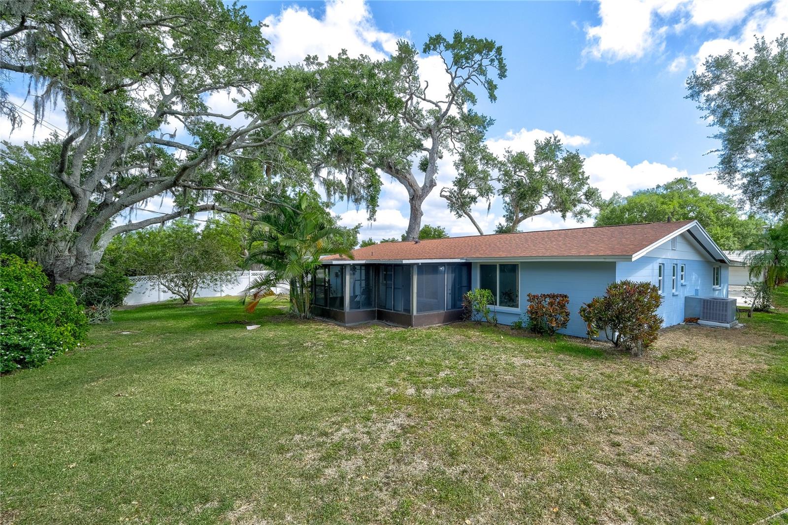 3024 CHASE CIR, SARASOTA, FL, 34231