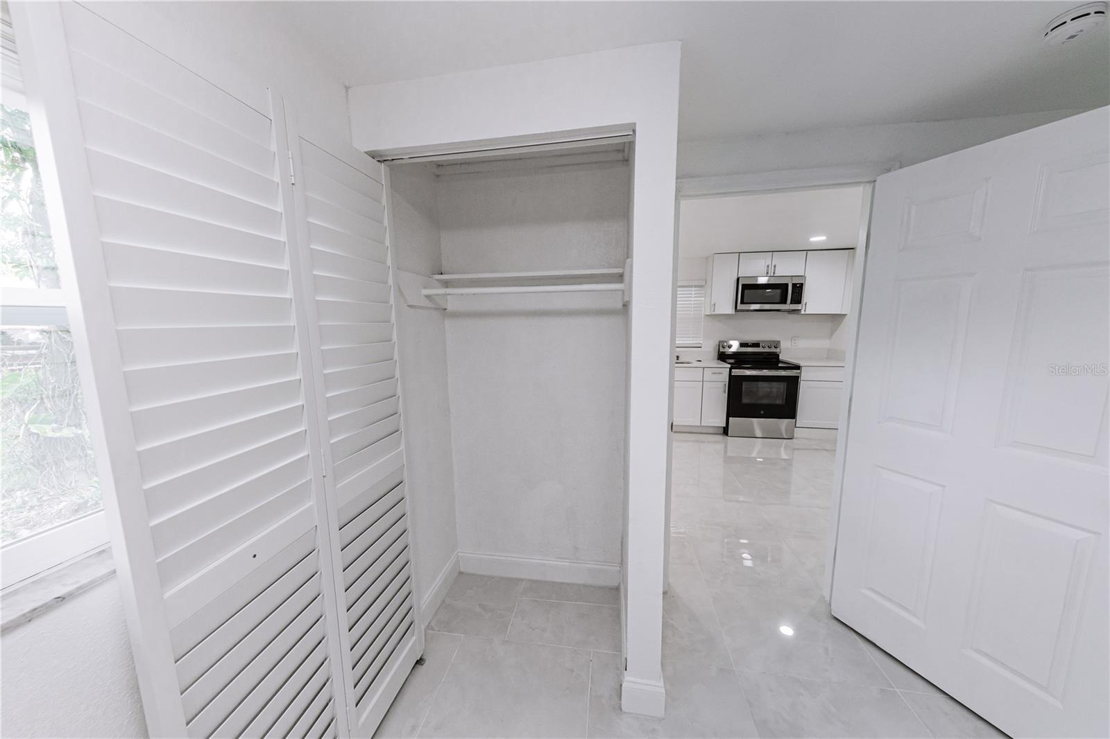902 MARSHALL ST, CLEARWATER, FL, 33755