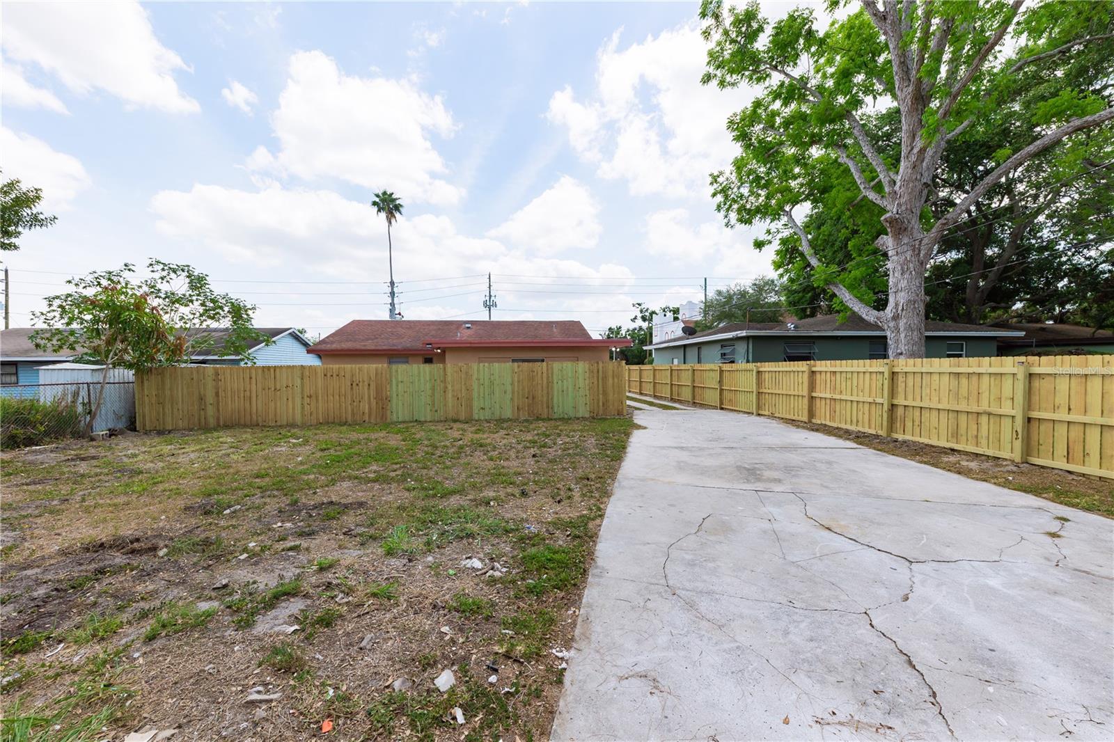 902 MARSHALL ST, CLEARWATER, FL, 33755
