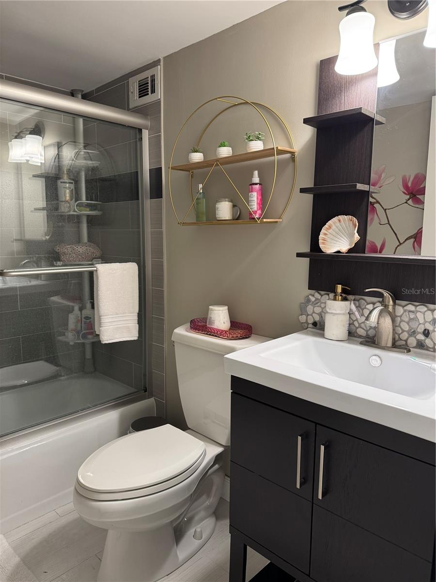 33 S GULFSTREAM AVE #409, SARASOTA, FL, 34236