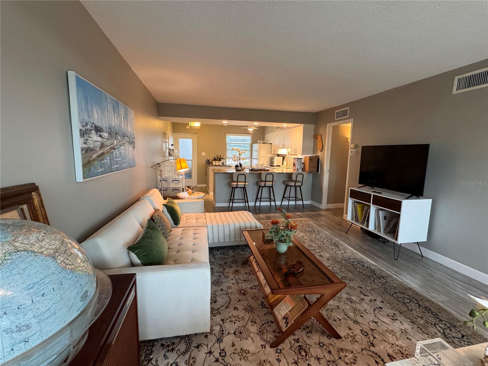 33 S GULFSTREAM AVE #409, SARASOTA, FL, 34236