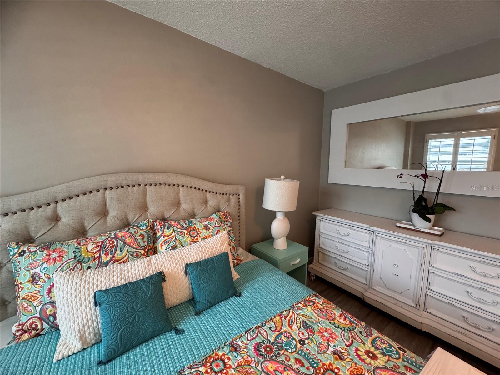 33 S GULFSTREAM AVE #409, SARASOTA, FL, 34236