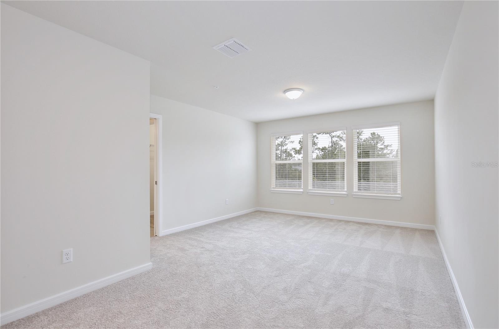 5586 PINELAND RUN, ORLANDO, FL, 32829