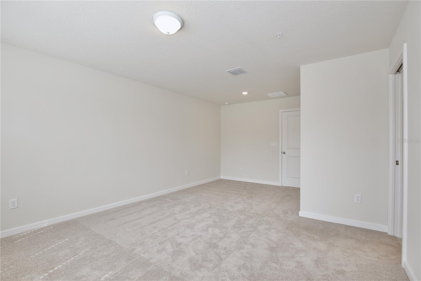 5586 PINELAND RUN, ORLANDO, FL, 32829