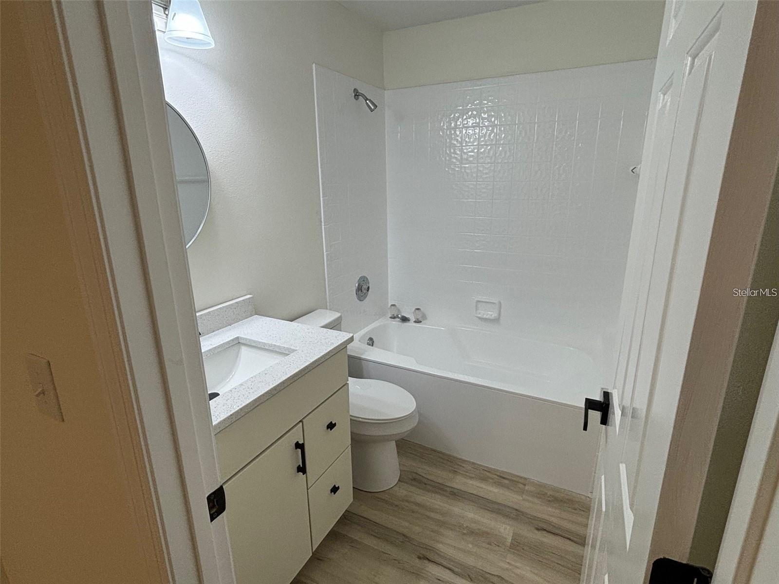 339 PEMBROKE LN S #228, VENICE, FL, 34293