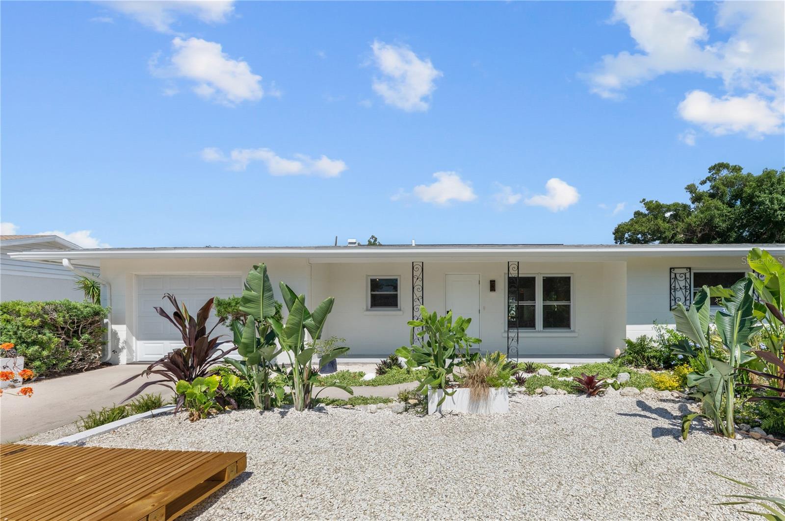 2513 CROTON AVE, SARASOTA, FL, 34239