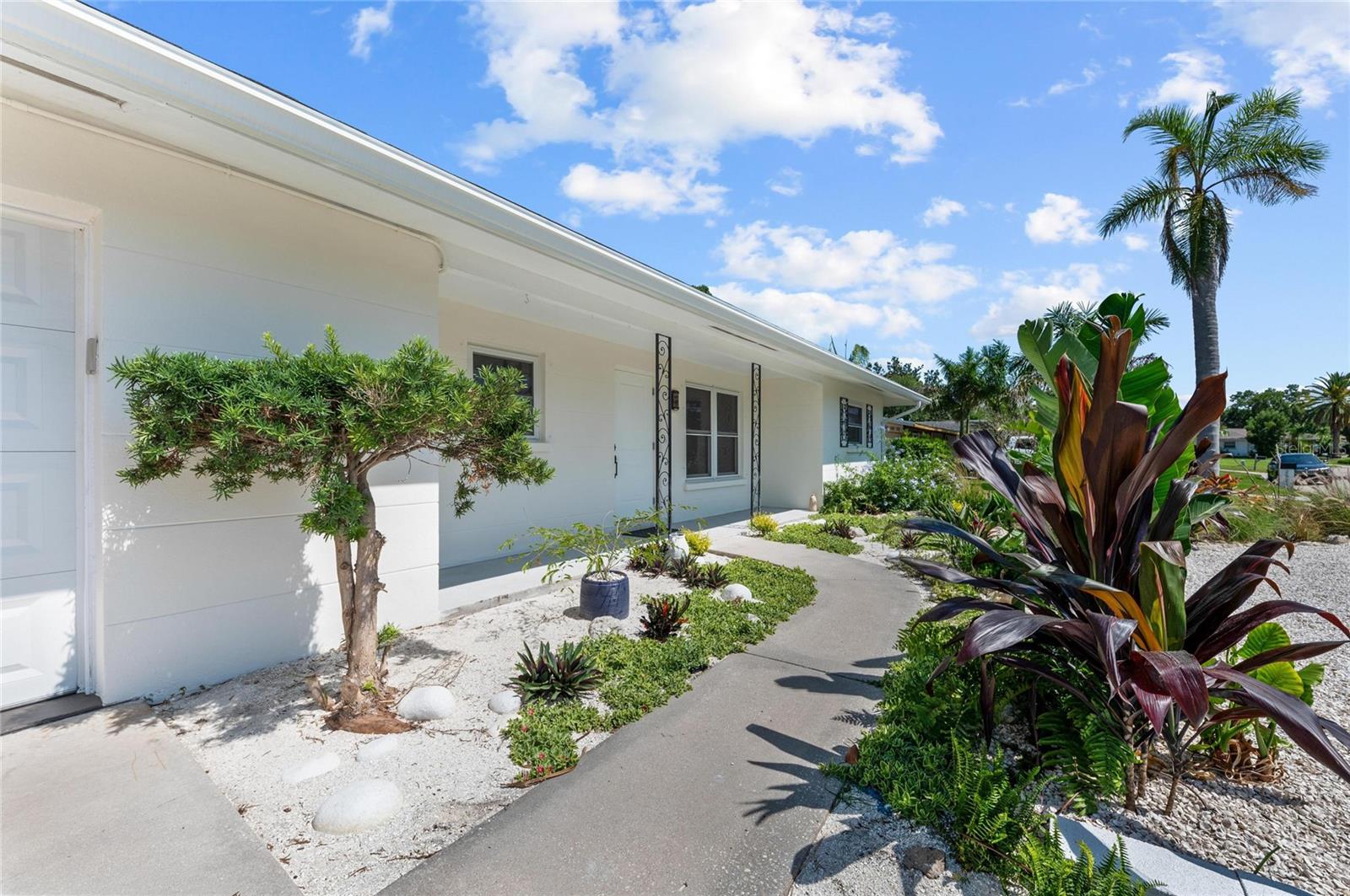 2513 CROTON AVE, SARASOTA, FL, 34239