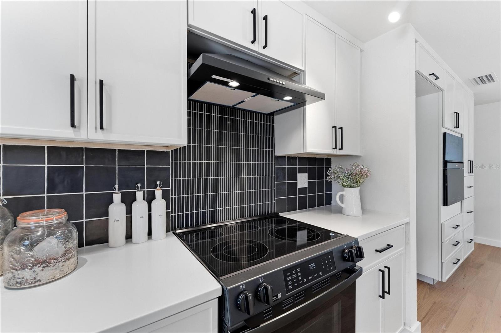 2513 CROTON AVE, SARASOTA, FL, 34239
