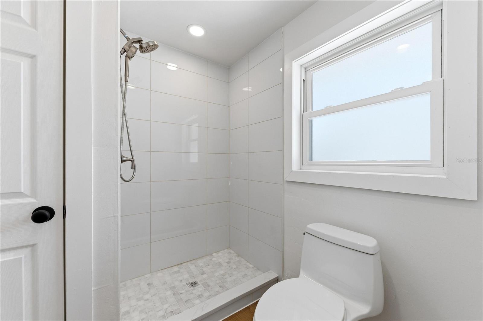 2513 CROTON AVE, SARASOTA, FL, 34239