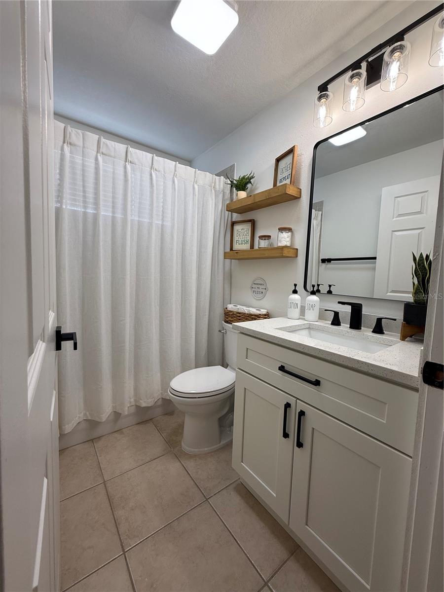 12124 COLONIAL ESTATES LN, RIVERVIEW, FL, 33579