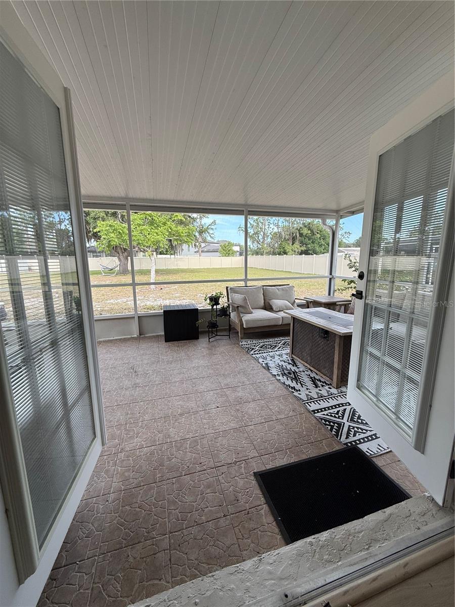 12124 COLONIAL ESTATES LN, RIVERVIEW, FL, 33579
