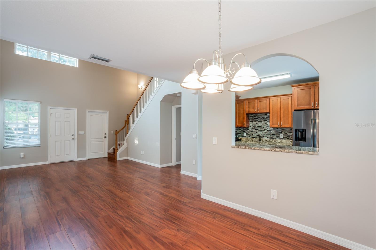 1011 LAKE SHORE RANCH DR, SEFFNER, FL, 33584