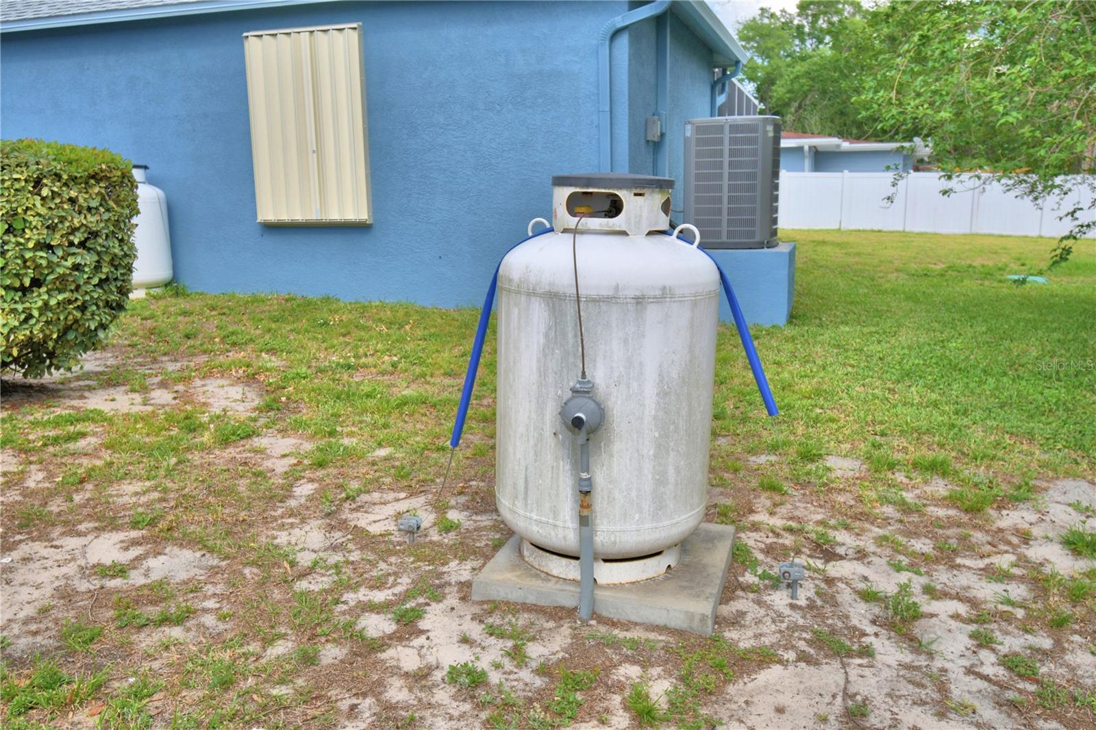2779 ROBINWOOD DR, CLEARWATER, FL, 33759